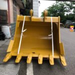 CAT Excavator Bucket spare parts photo 1