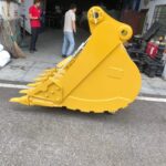 CAT Excavator Bucket spare parts photo 4