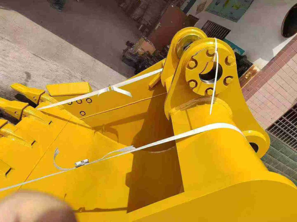 CAT Excavator Bucket spare parts photo 8