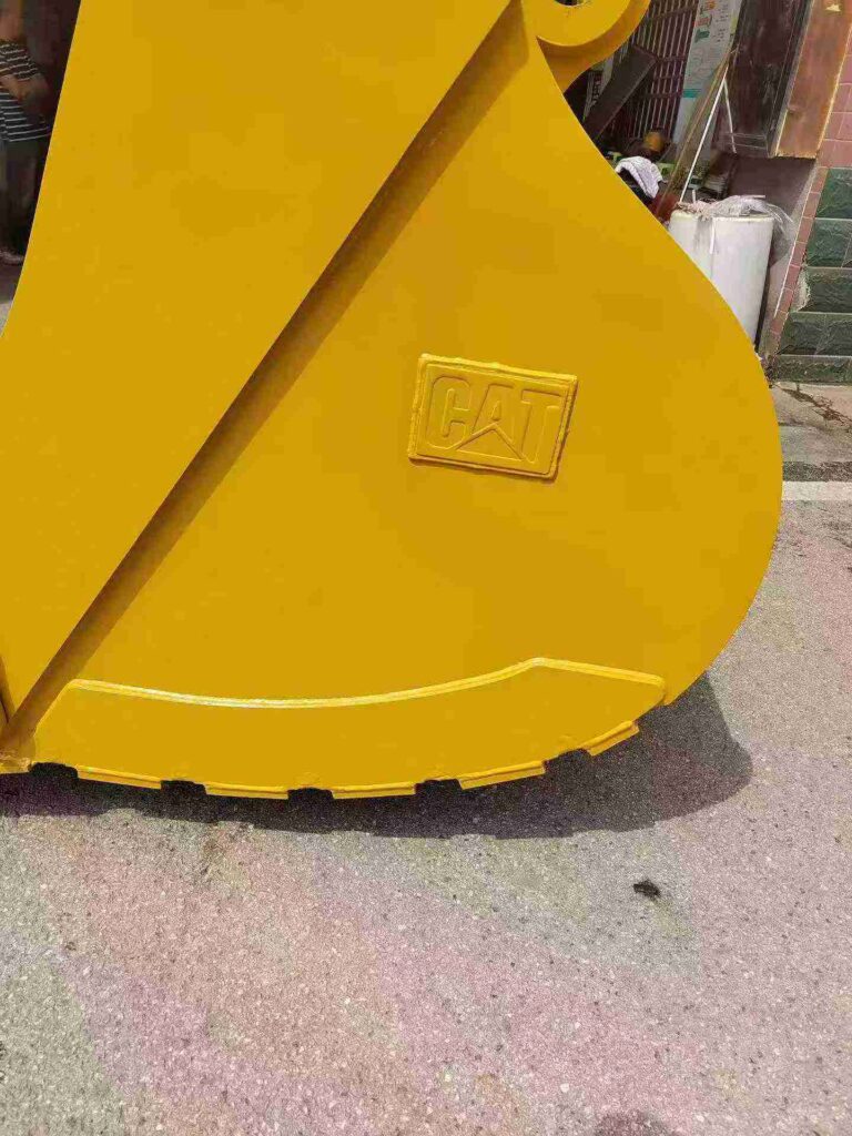 CAT Excavator Bucket spare parts photo 9