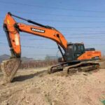 DOOSAN DX380LC used excavator photo 1