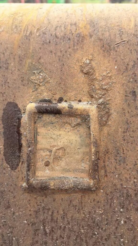 DOOSAN 520 Excavator Bucket spare parts photo 4