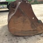 DOOSAN 520 Excavator Bucket spare parts photo 5