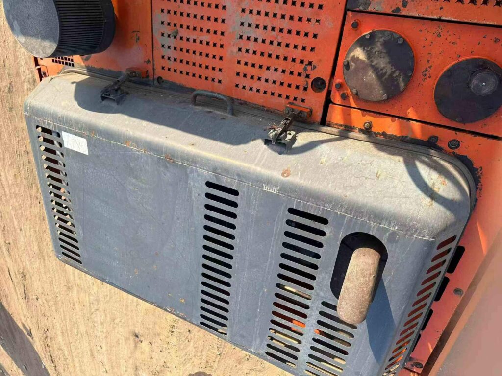 DOOSAN DH225-9 used excavator photo 6