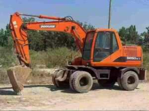 DOOSAN DX150 used excavator photo 1