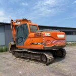 DOOSAN DX150 used excavator photo 1
