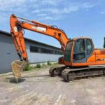 DOOSAN DX150 used excavator photo 2