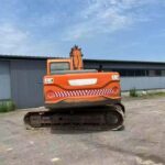 DOOSAN DX150 used excavator photo 4