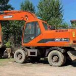 DOOSAN DX210 used excavator photo 1