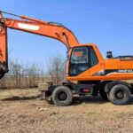 DOOSAN DX210-7W used excavator photo 1