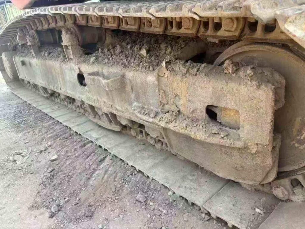 DOOSAN DX225-7 used excavator photo 5