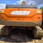 DOOSAN DX260 used excavator photo 1