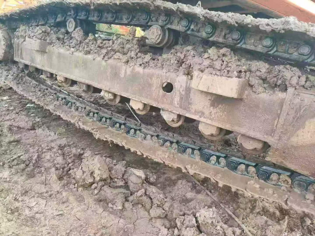 DOOSAN DX260 used excavator photo 7