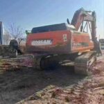DOOSAN DX300 used excavator photo 3