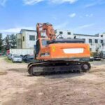 DOOSAN DX300-7 used excavator photo 4