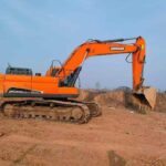 DOOSAN DX300-9C used excavator photo 3