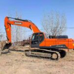 DOOSAN DX340-9C used excavator photo 3