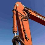 DOOSAN DX370 used excavator photo 4