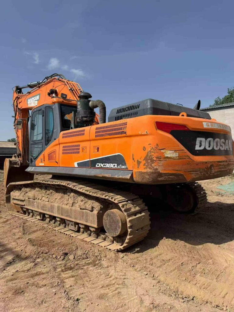 DOOSAN DX380-9C used excavator photo 1