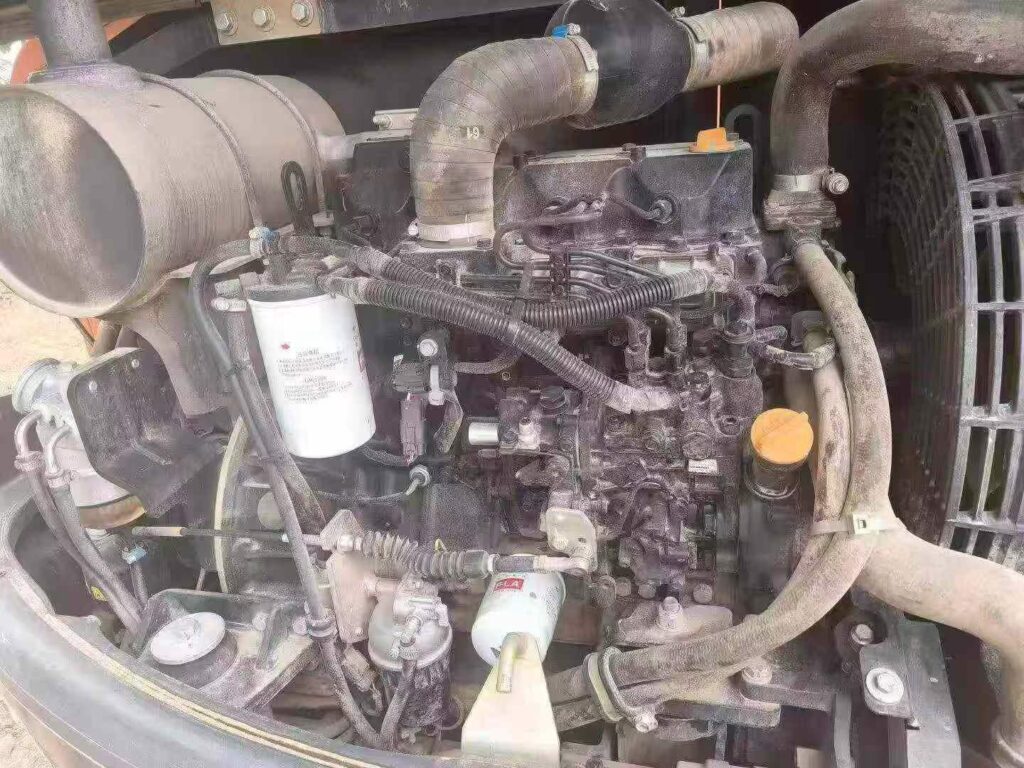 DOOSAN DX60 used excavator photo 3