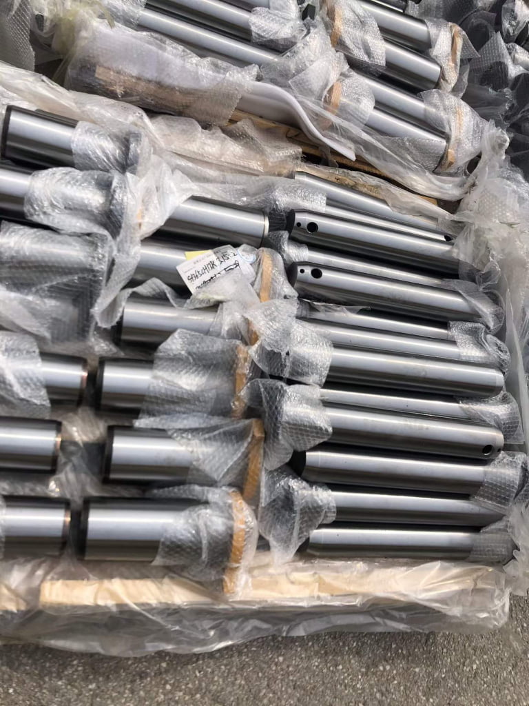 Excavator Pins / Bushings / Linkage Parts spare parts photo 8