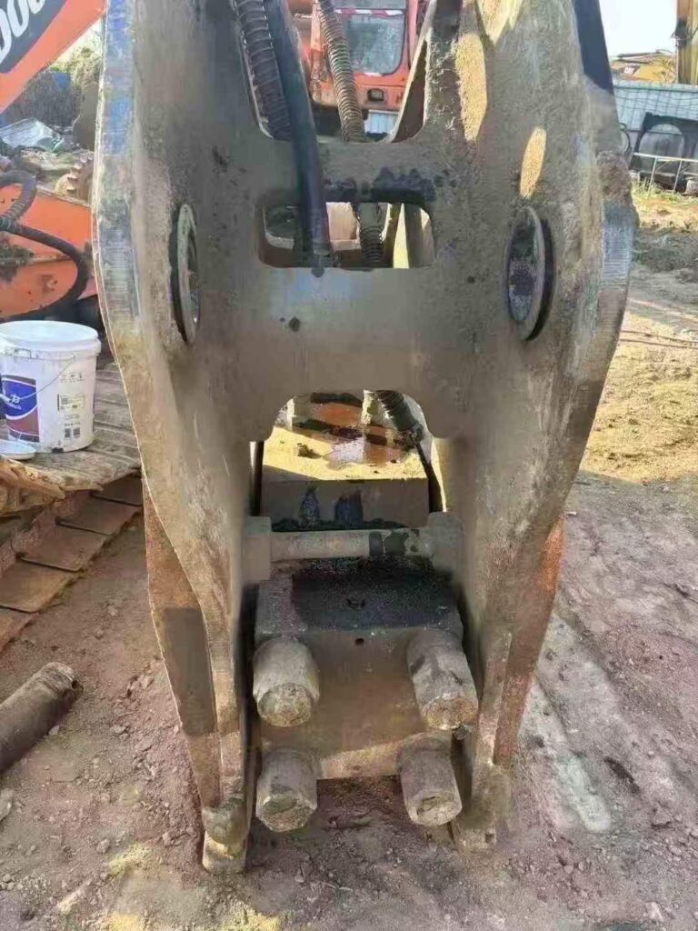 Excavator Quick Coupler / Hydraulic Breaker spare parts photo 2