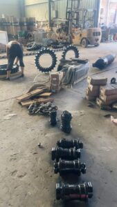 Excavator Track Roller spare parts photo 1