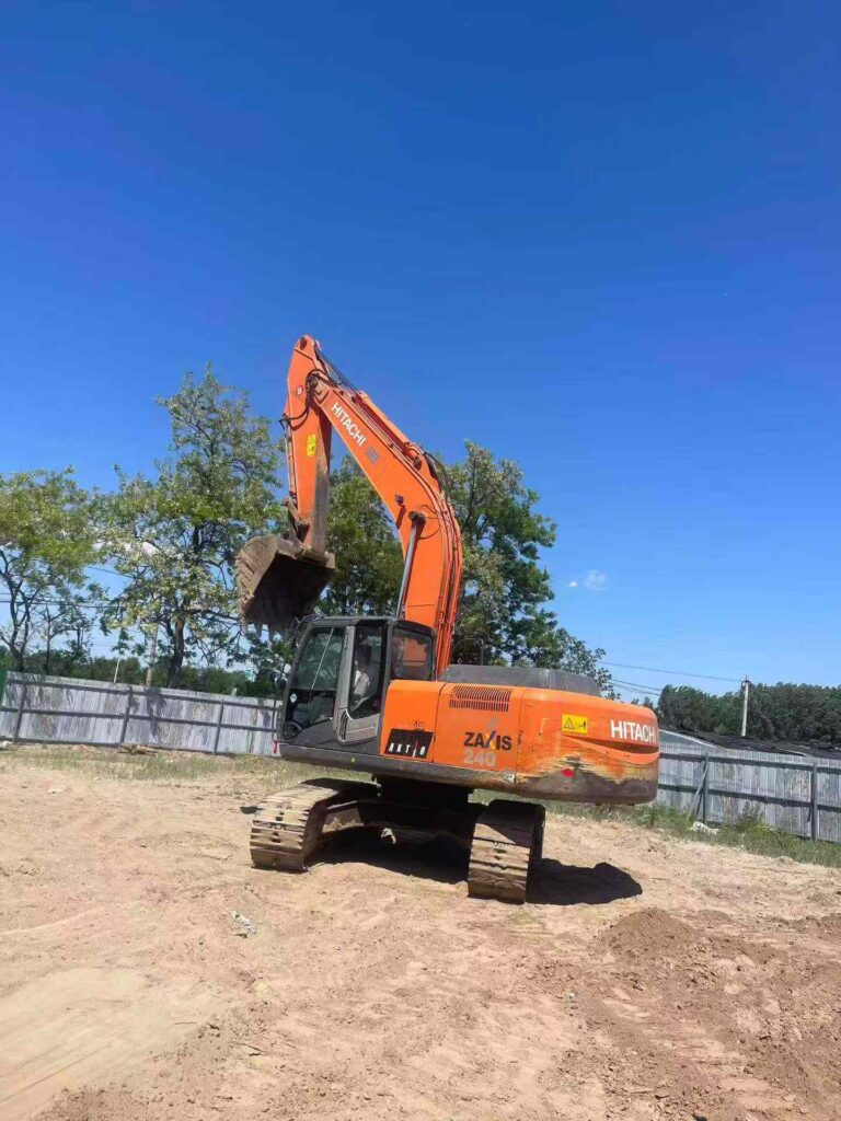 HITACHI ZX240-3 used excavator photo 2