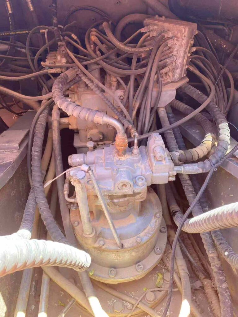 HITACHI ZX240-3 used excavator photo 8