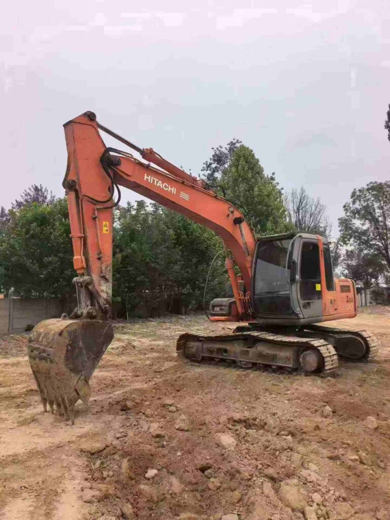 HITACHI ZX120 used excavator photo 3