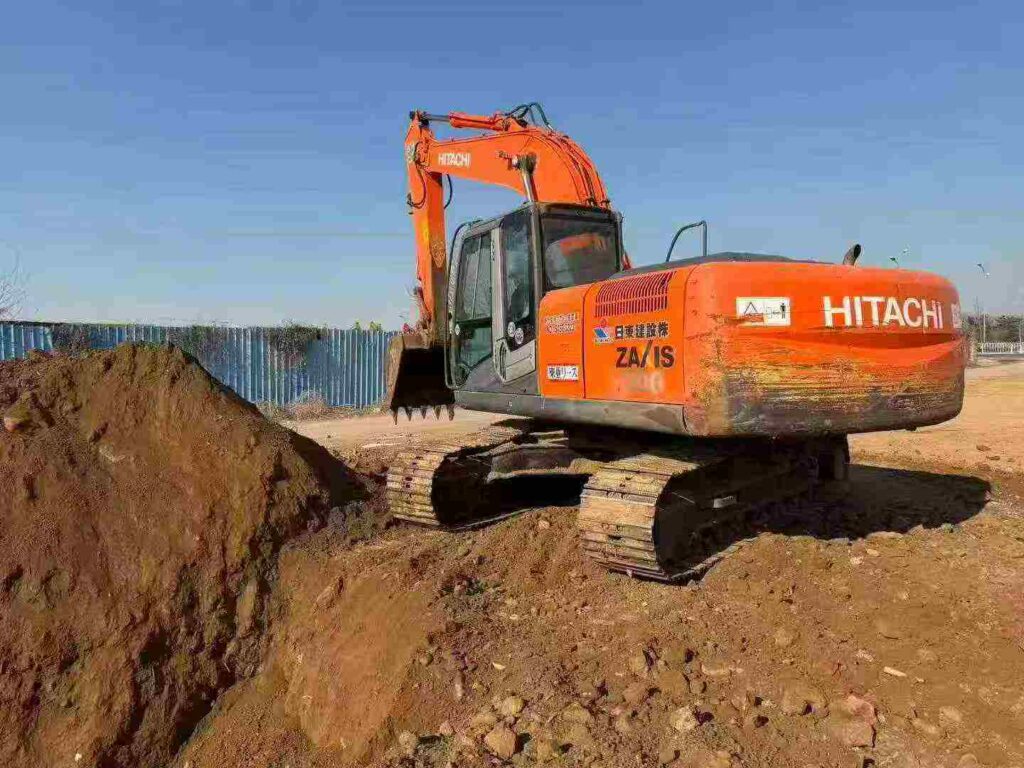 HITACHI ZX200 used excavator photo 2
