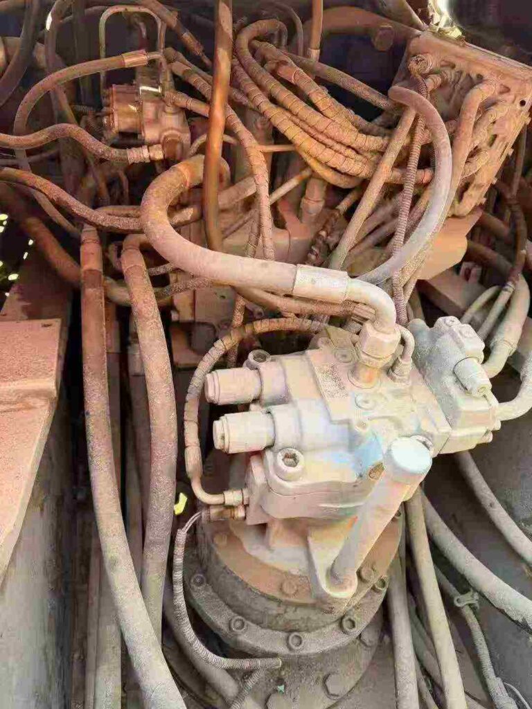 HITACHI ZX200 used excavator photo 6