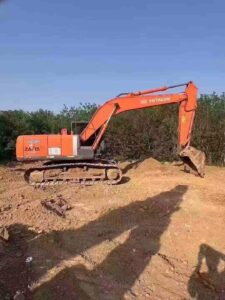 HITACHI ZX200-3 used excavator photo 1