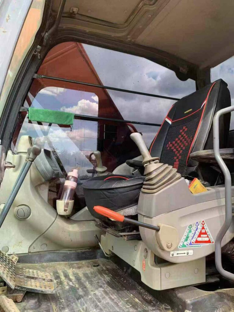 HITACHI ZX200-3 used excavator photo 5