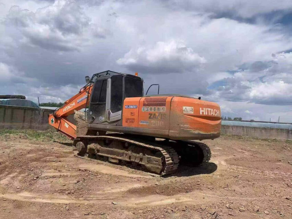 HITACHI ZX200-3 used excavator photo 2