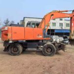 HITACHI ZX210-6 used excavator photo 1