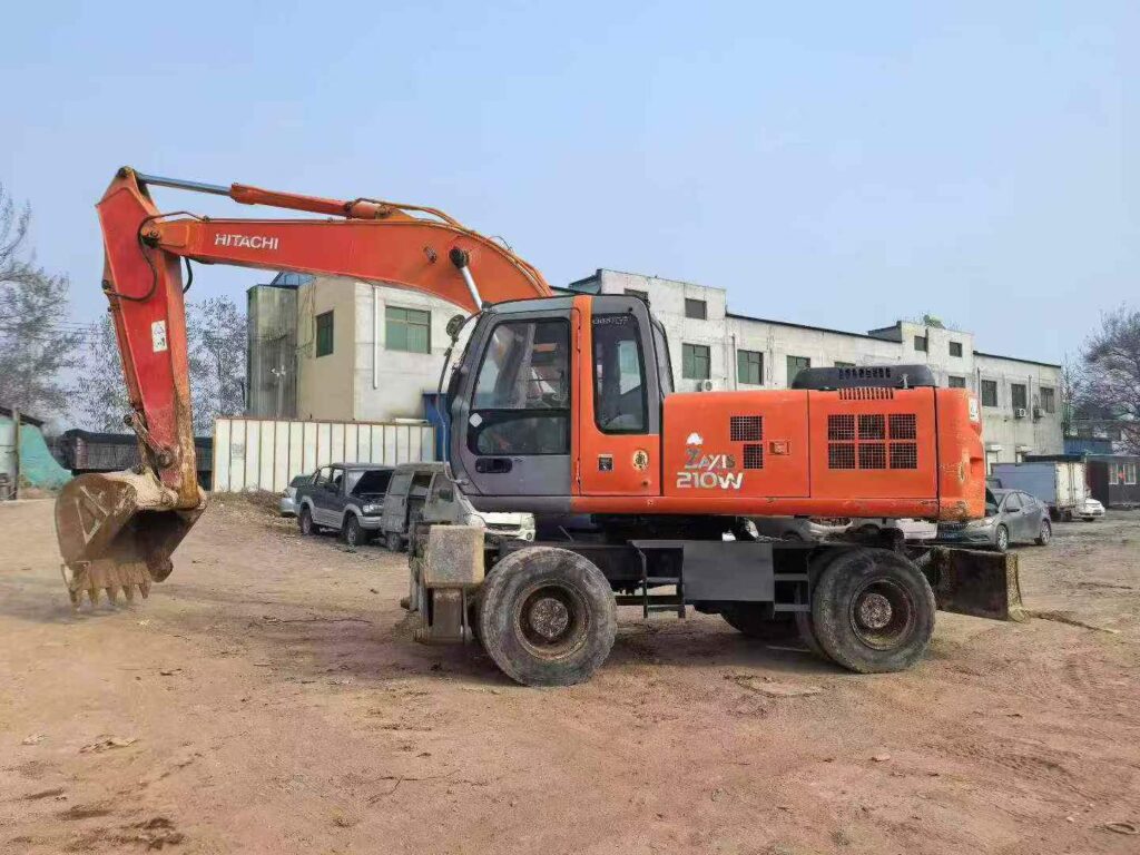 HITACHI ZX210-6 used excavator photo 2