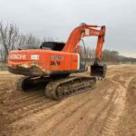 HITACHI ZX240 used excavator photo 4