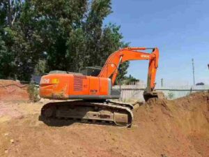 HITACHI ZX270-3 used excavator photo 1