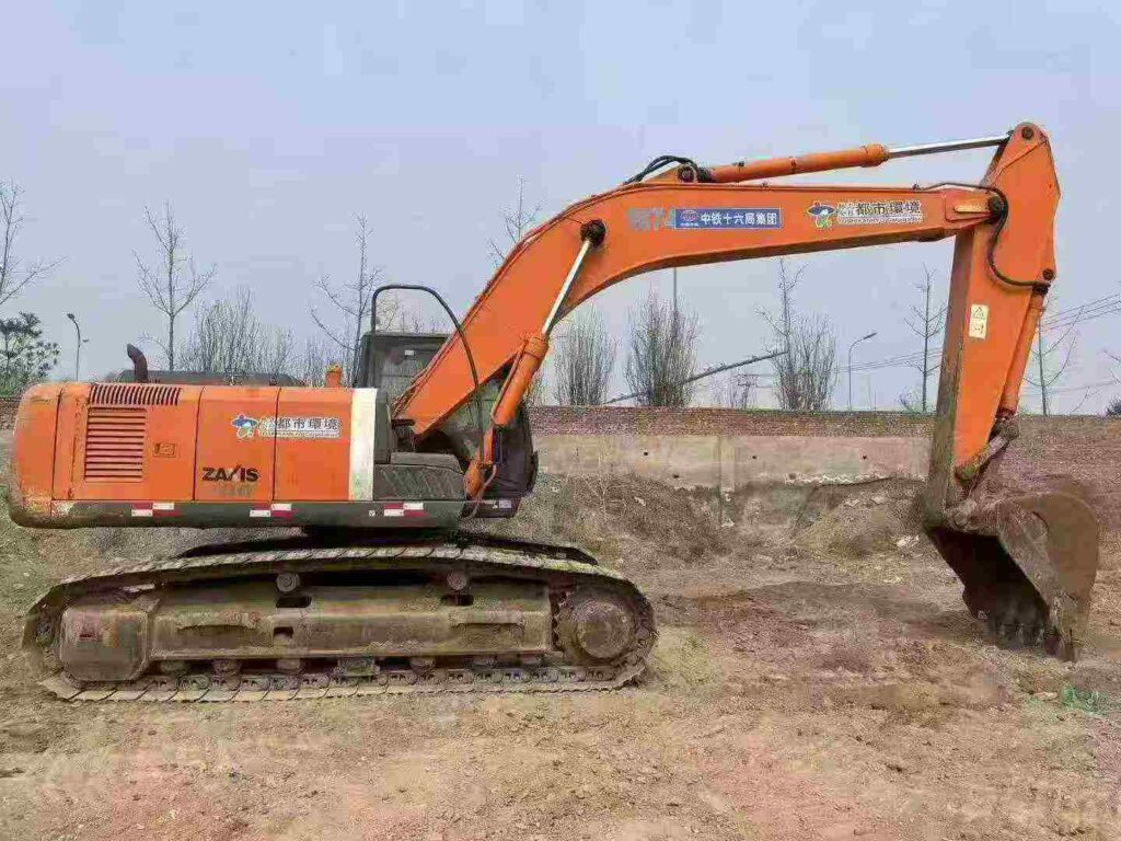 HITACHI ZX270-3 used excavator photo 4
