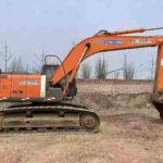 HITACHI ZX270-3 used excavator photo 4