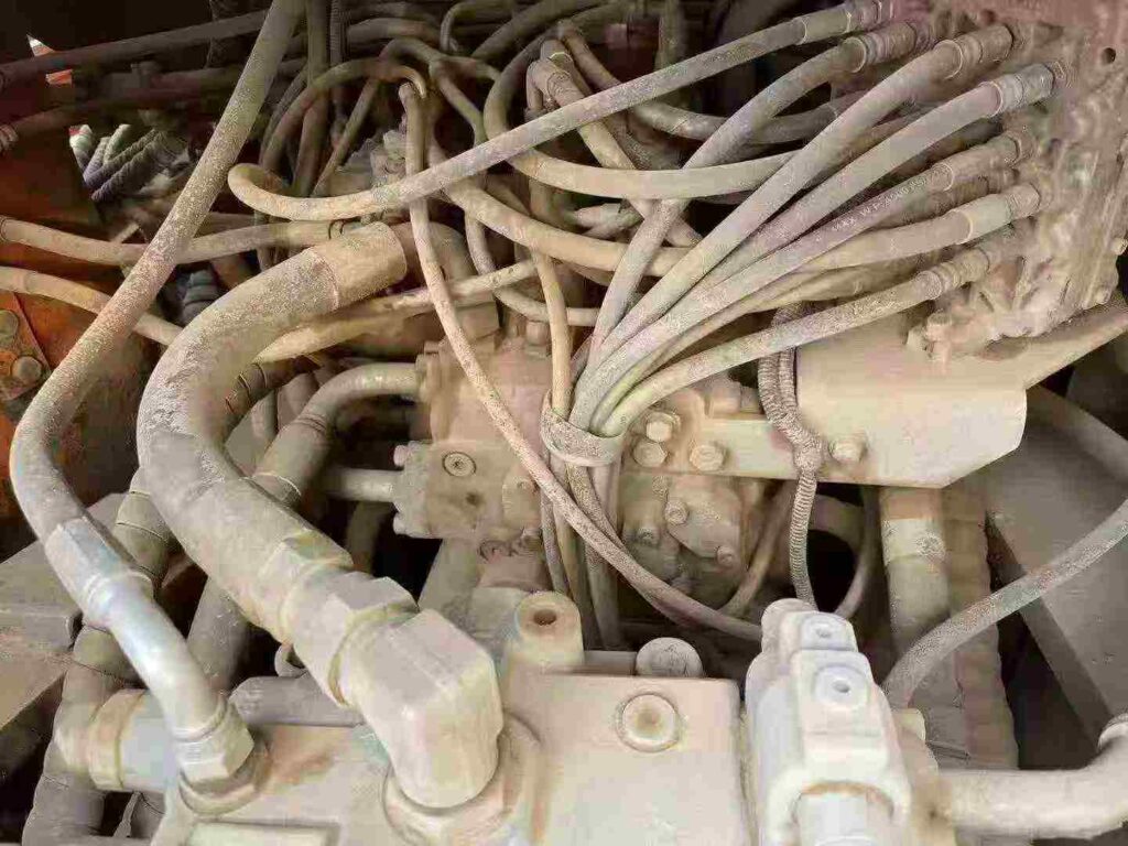 HITACHI ZX270-3 used excavator photo 8