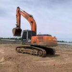HITACHI ZX270-3 used excavator photo 2
