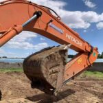 HITACHI ZX350-3 used excavator photo 8