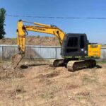 HYUNDAI R110-7 used excavator photo 1