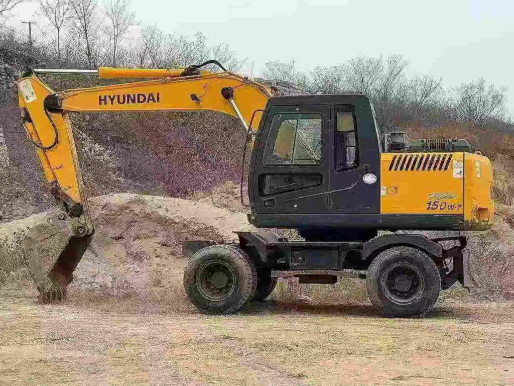 HYUNDAI R150-7 used excavator photo 1