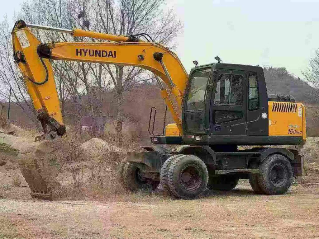 HYUNDAI R150-7 used excavator photo 4