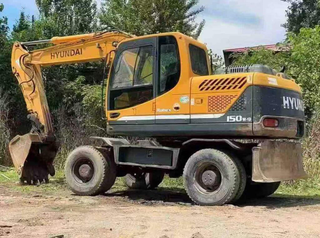 HYUNDAI R150-9 used excavator photo 1