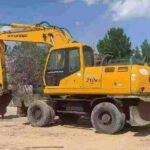 HYUNDAI R210-5 used excavator photo 1