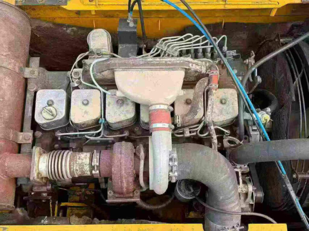 HYUNDAI R210-5 used excavator photo 6